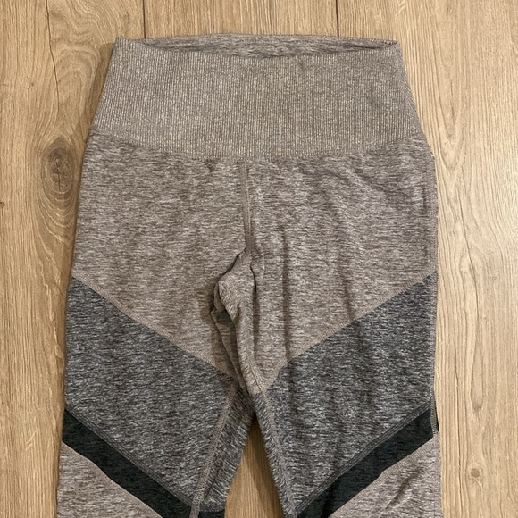 alo yoga Women's Sheila Alosoft High Waist Leggings Gray Black Brown Small - Picture 8 of 9